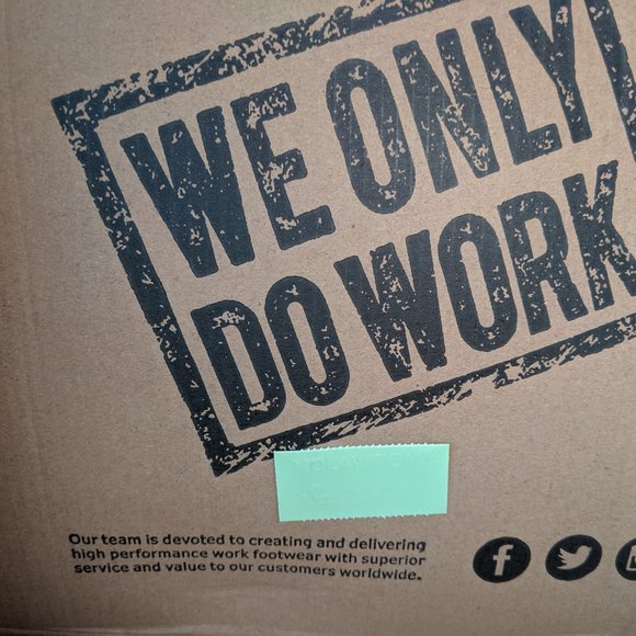 Work boot size 8 reinforced toe for all work types - Picture 5 of 6